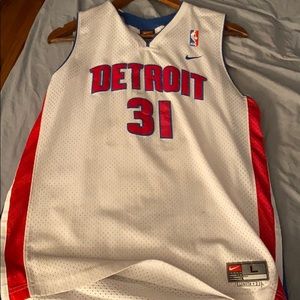 Throwback Pistons Darko Milicic Jersey